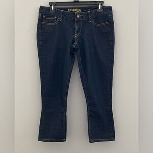 Express Womens Cropped Jeans, size 6
